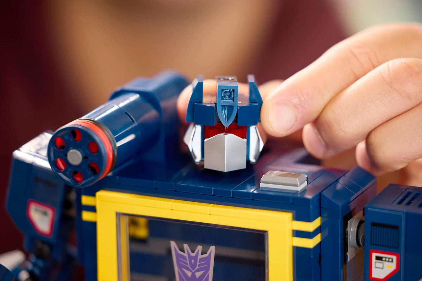 LEGO 10358 Transformers: Soundwave - ICONS