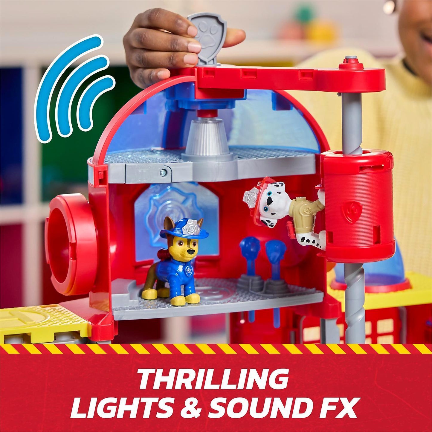 Paw Patrol - Fire Rescue: Fire Rescue Command Center with Marshall Figure Playset - Spin Master