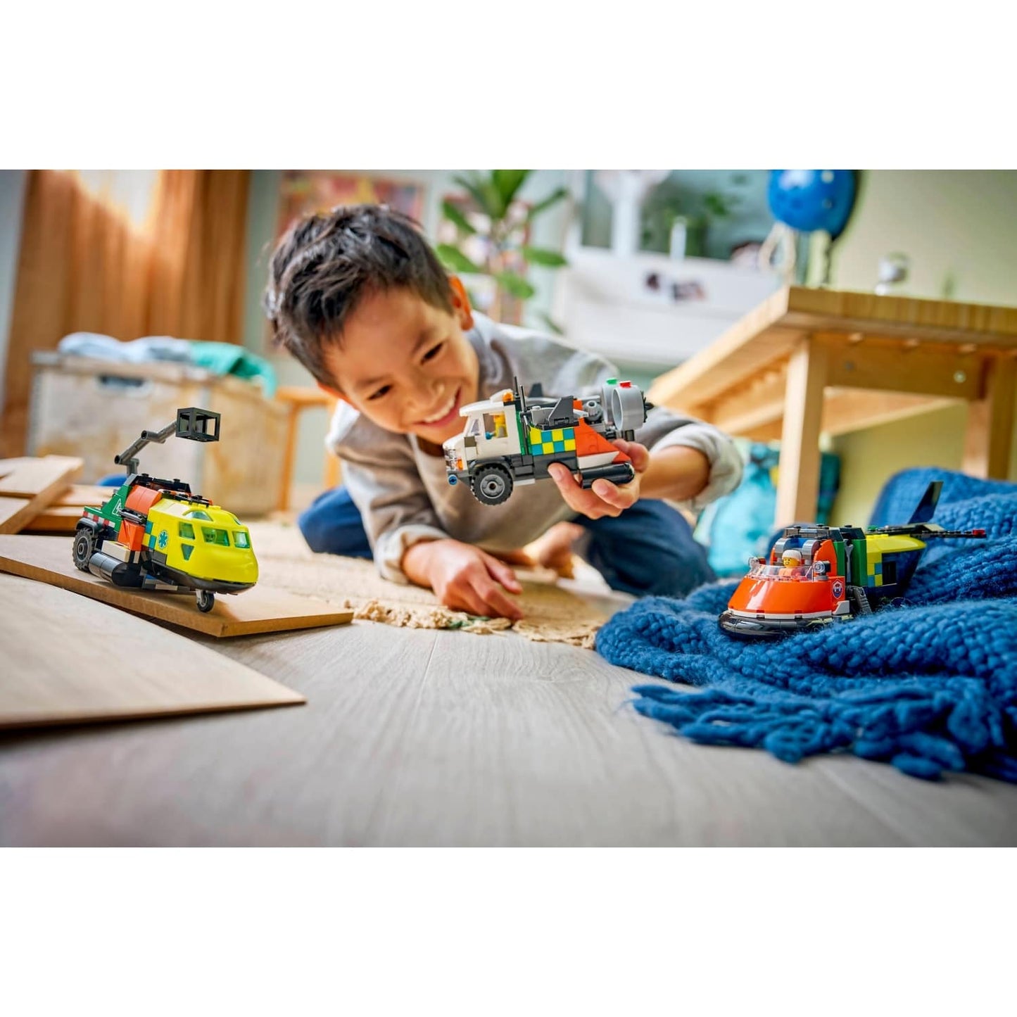 LEGO 60505 Airplane Service Truck & Hovercraft Remix - City