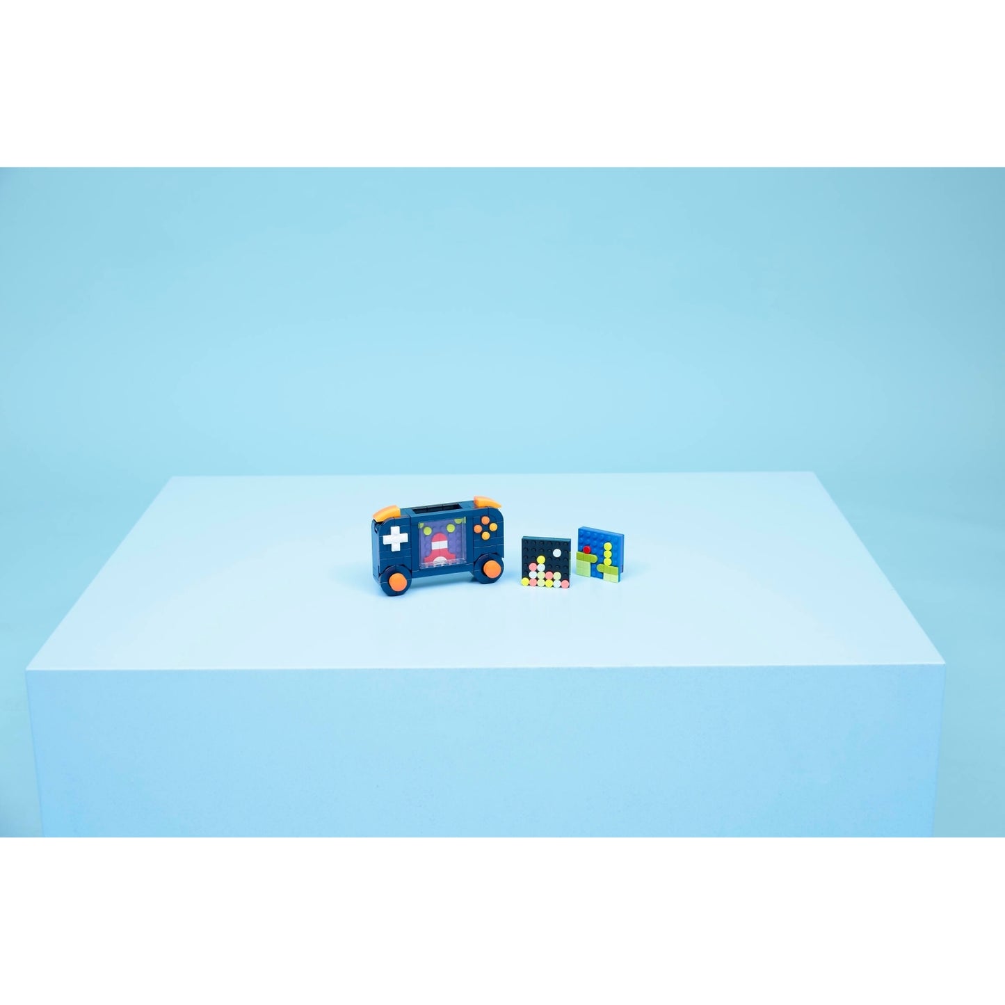 LEGO 31380 Retro Gaming Console - Creator 3-in-1