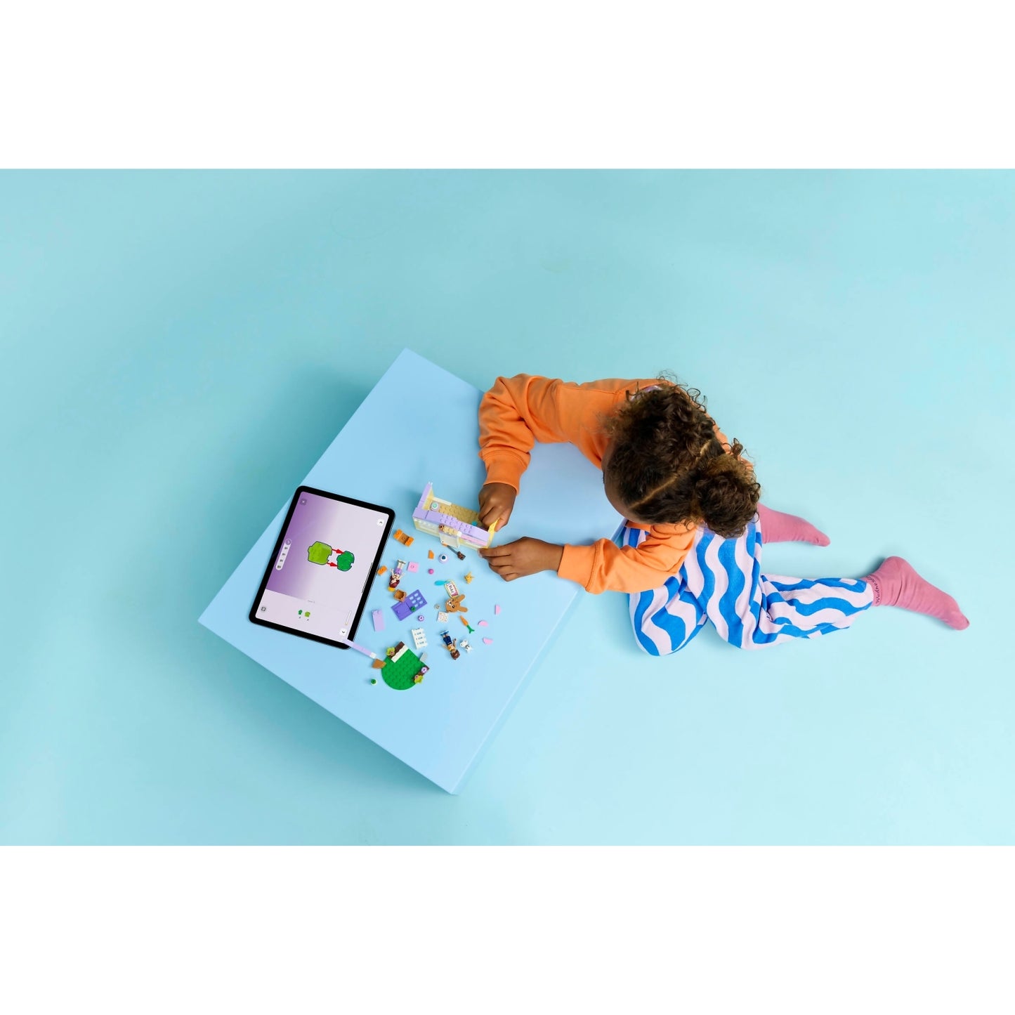 LEGO 42679 Heartlake City Bunny Hotel - Friends