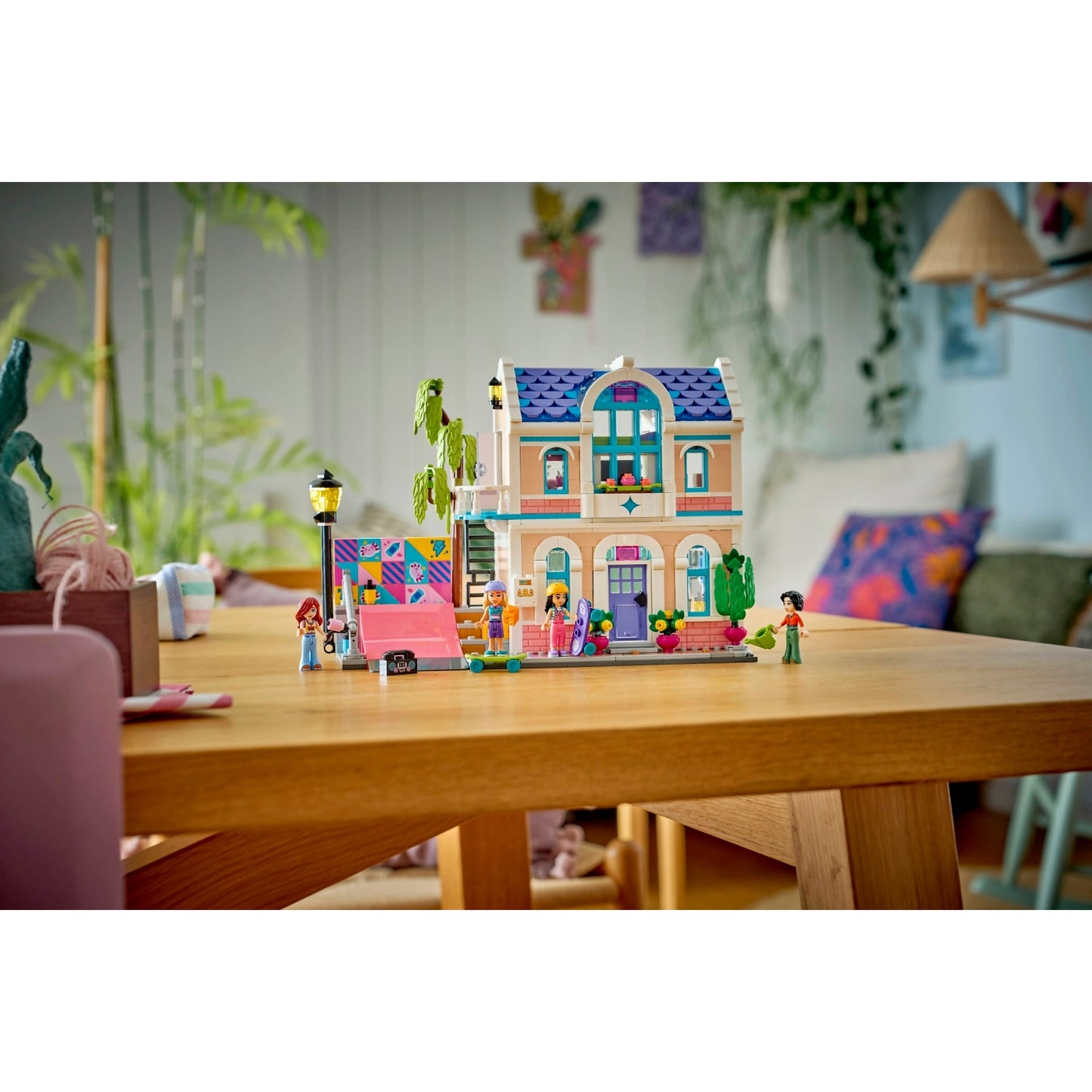 LEGO 42687 Liann's Family House - Friends