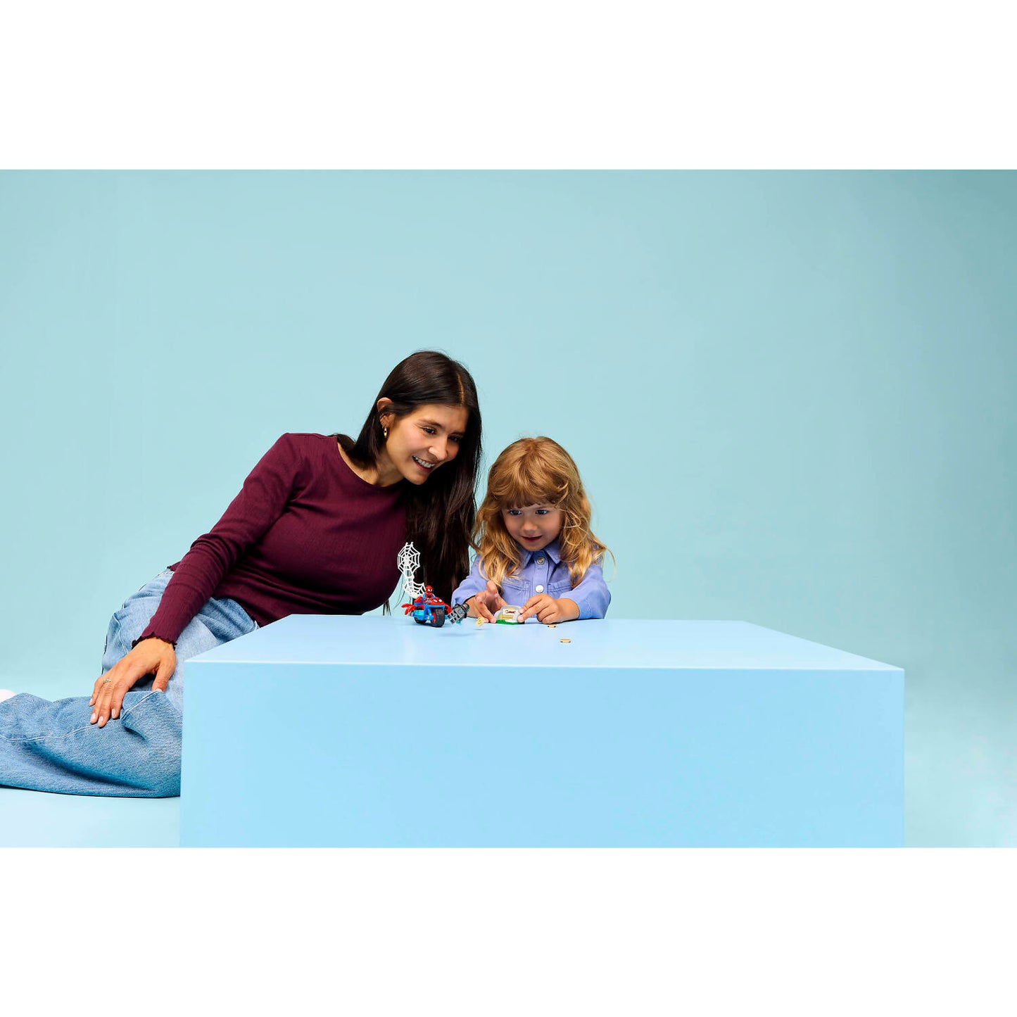 LEGO 11206 Spidey on his Motorcycle vs. Rhino - Marvel Super Heroes 4+