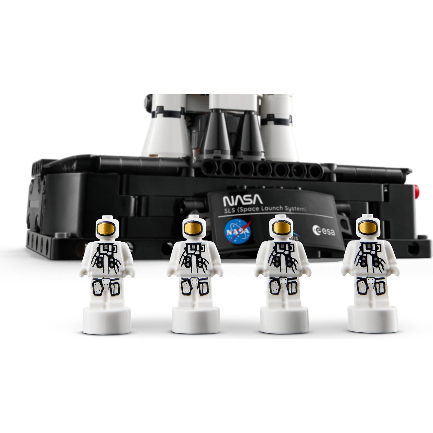 LEGO 42221 NASA Artemis Space Launch System Rocket - Technic