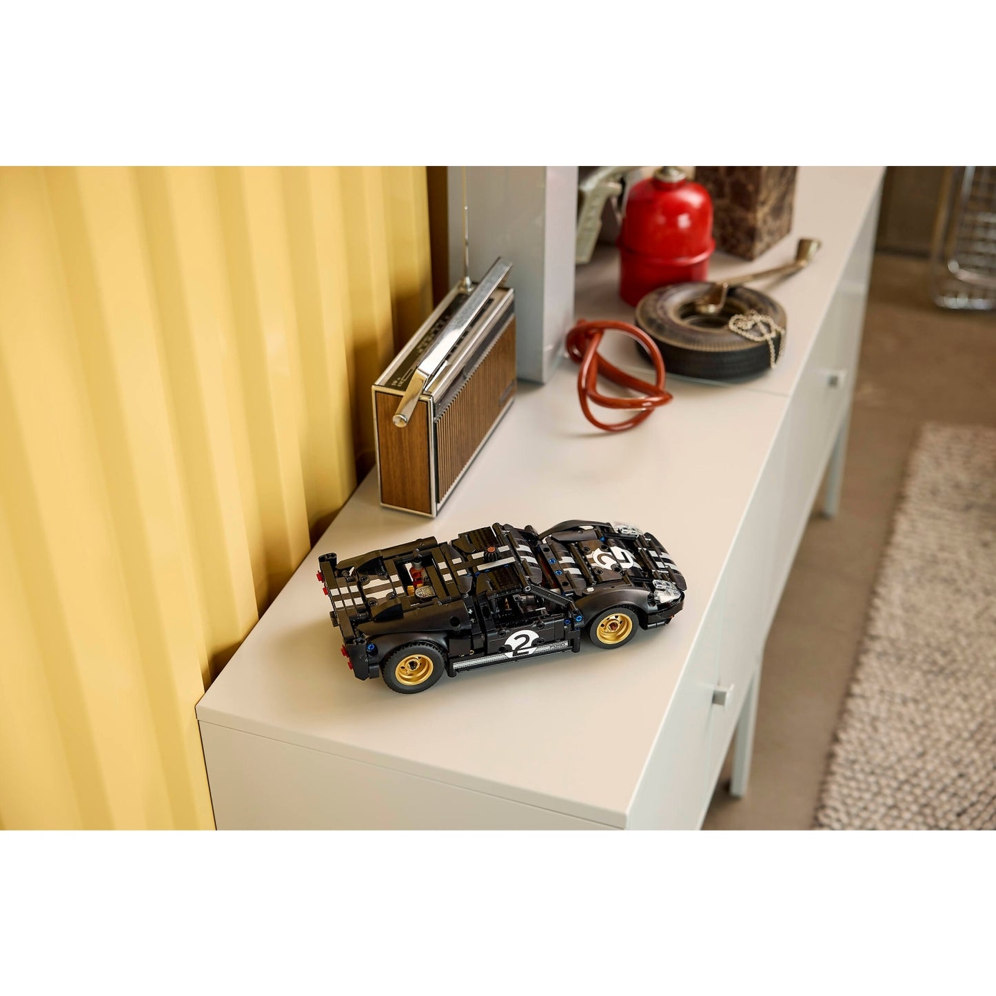 LEGO 42223 1966 Ford GT40 MKII Race Car - Technic