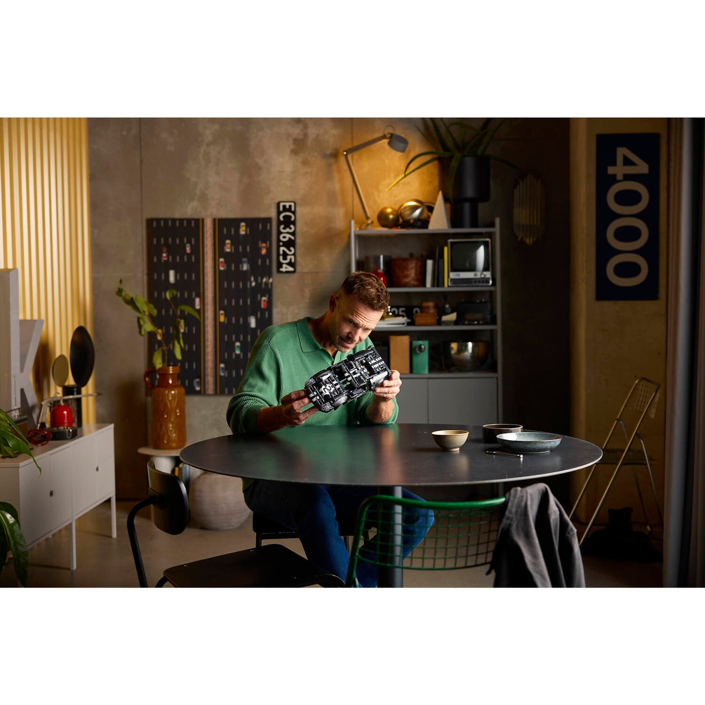 LEGO 42223 1966 Ford GT40 MKII Race Car - Technic