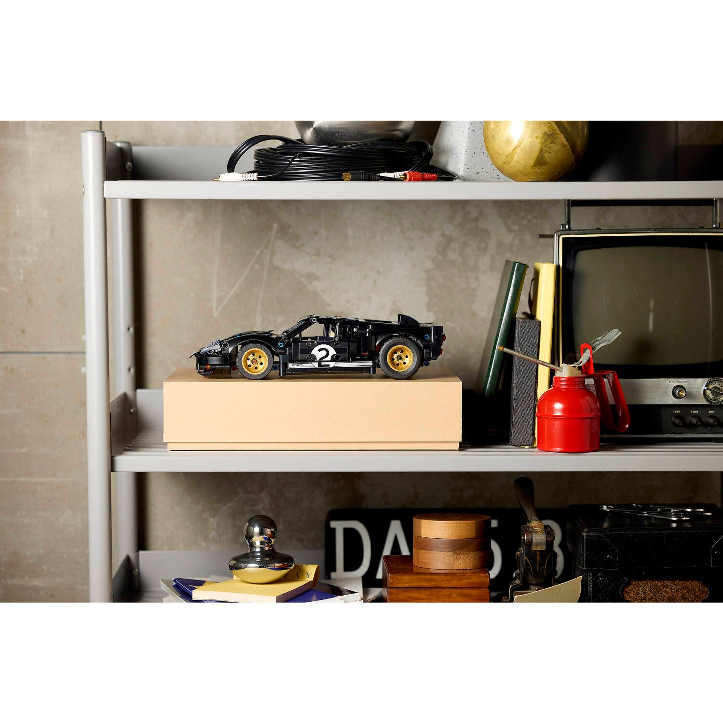 LEGO 42223 1966 Ford GT40 MKII Race Car - Technic