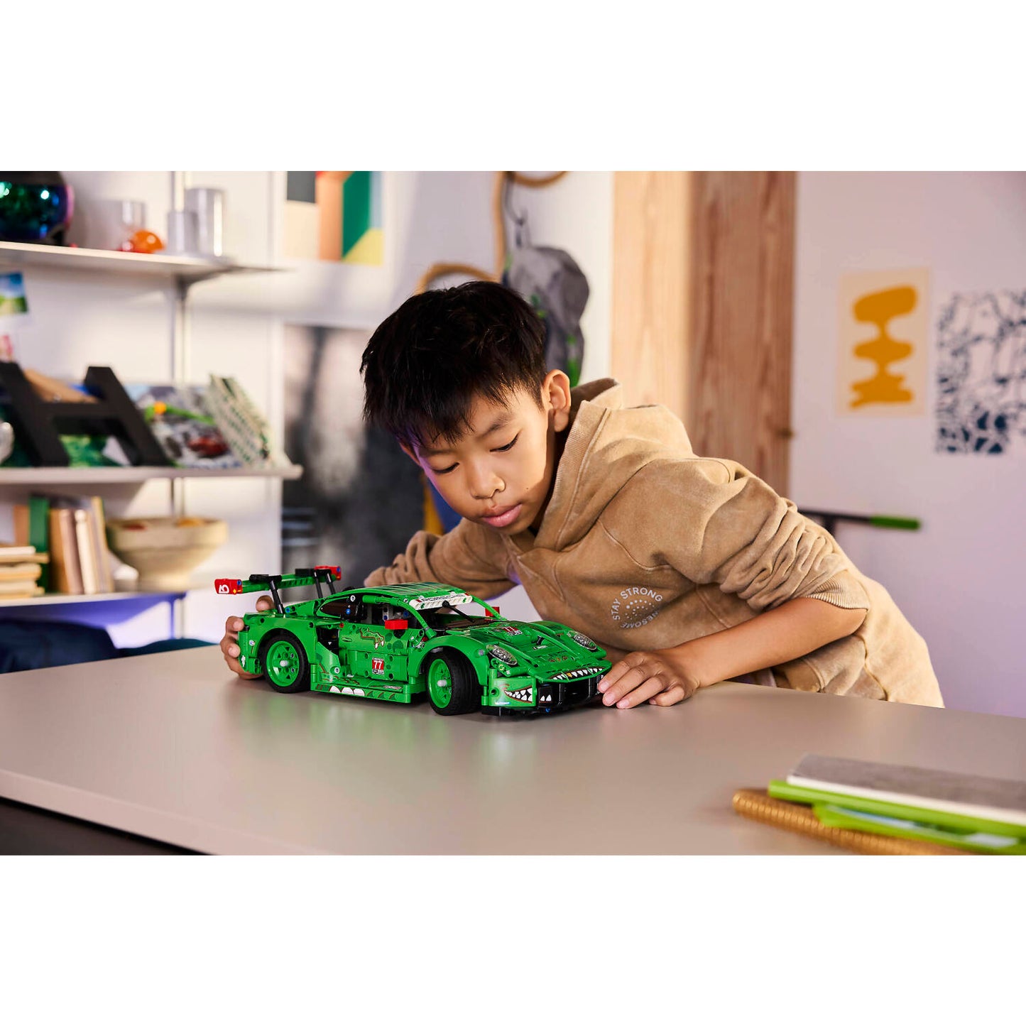 LEGO 42224 Porsche 911 GT3 R REXY AO Racing Car - Technic