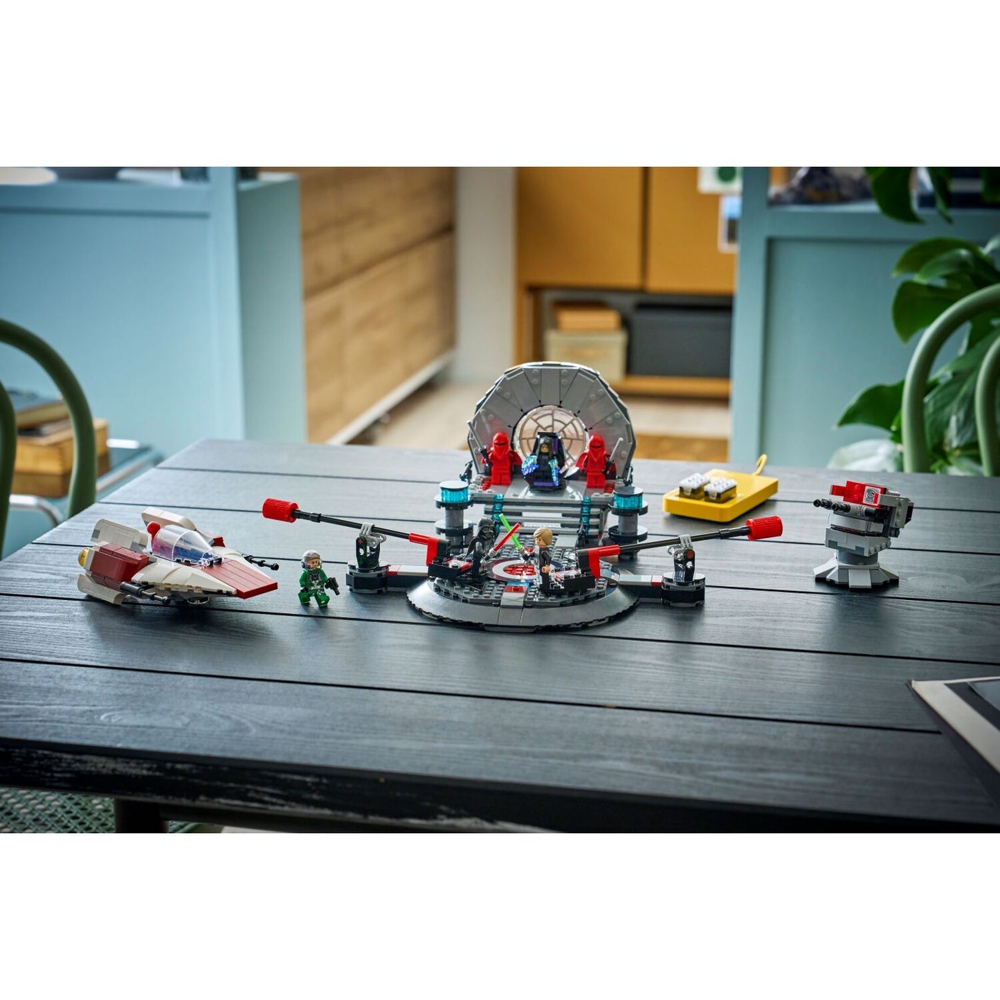 LEGO 75427 SMART Play™: Throne Room Duel & A-Wing™ - Star Wars