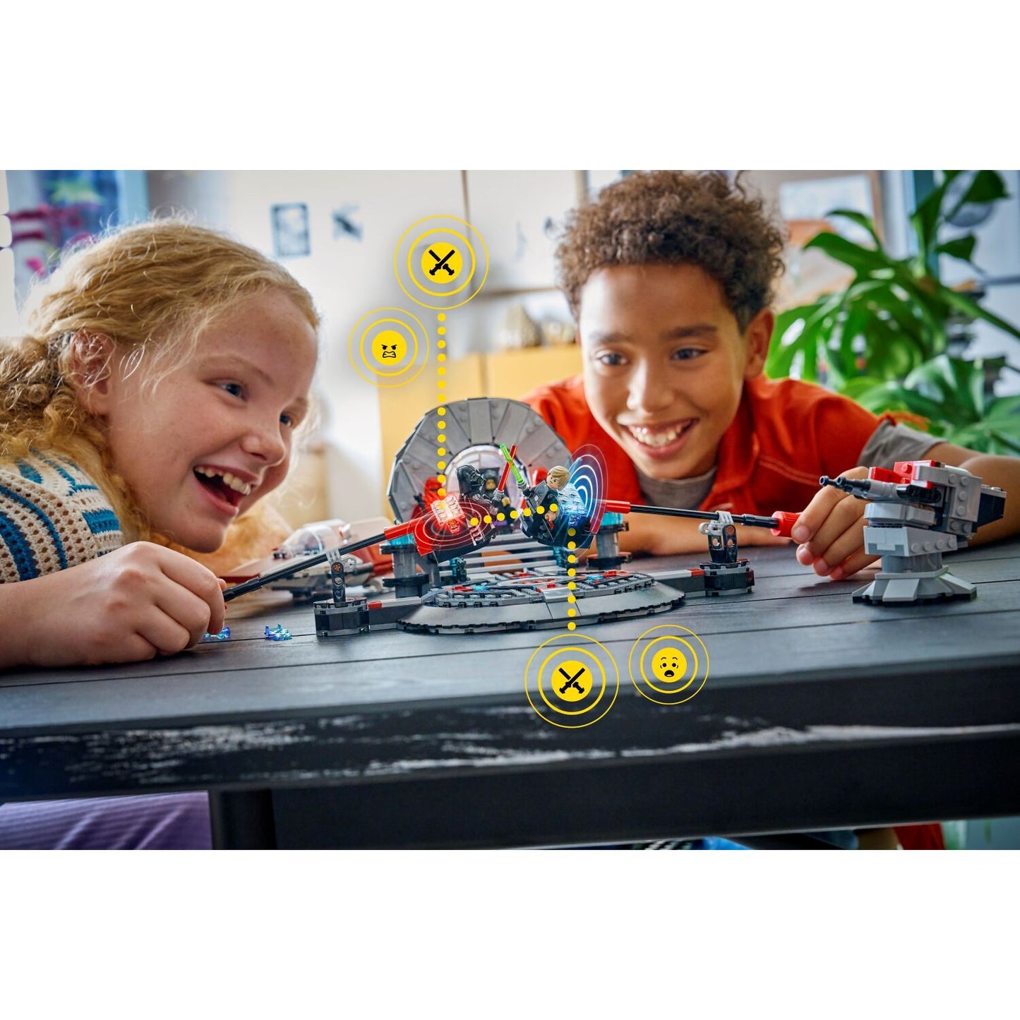 LEGO 75427 SMART Play™: Throne Room Duel & A-Wing™ - Star Wars