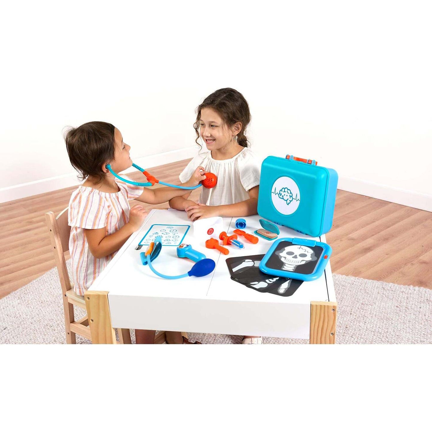 Fat Brain Toys - Pretendables Doctor Set 19pce