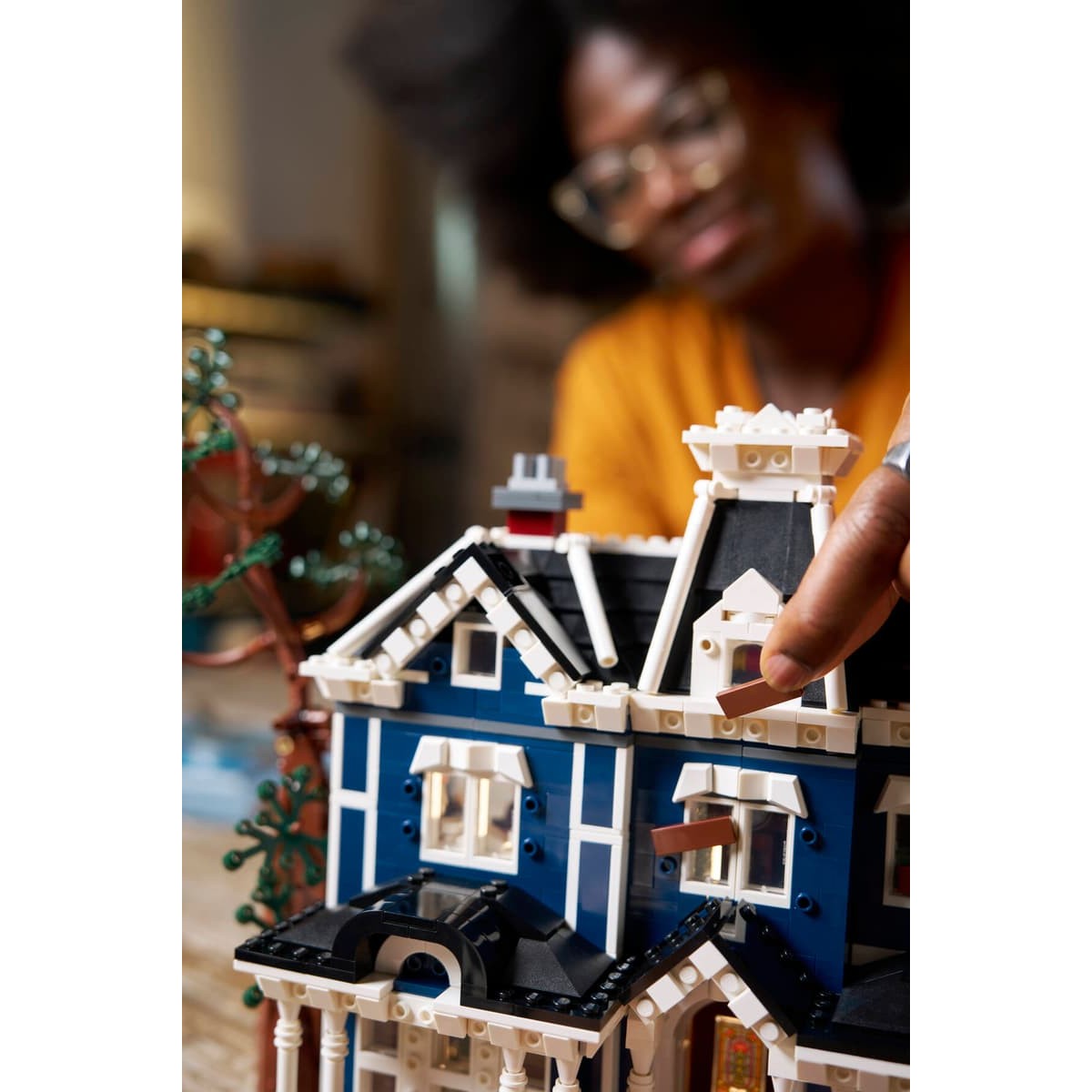 LEGO 11370 Stranger Things: The Creel House - Icons