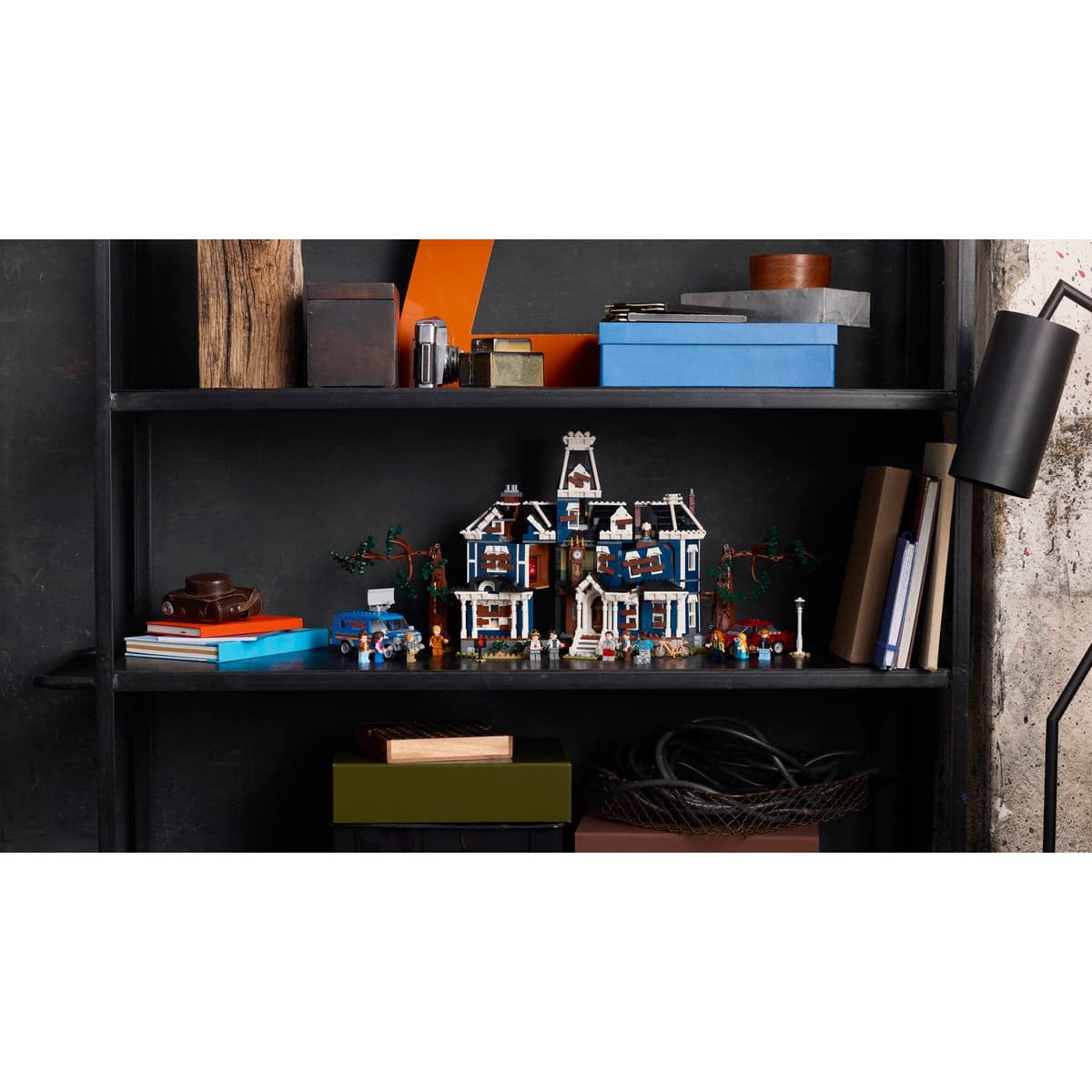 LEGO 11370 Stranger Things: The Creel House - Icons