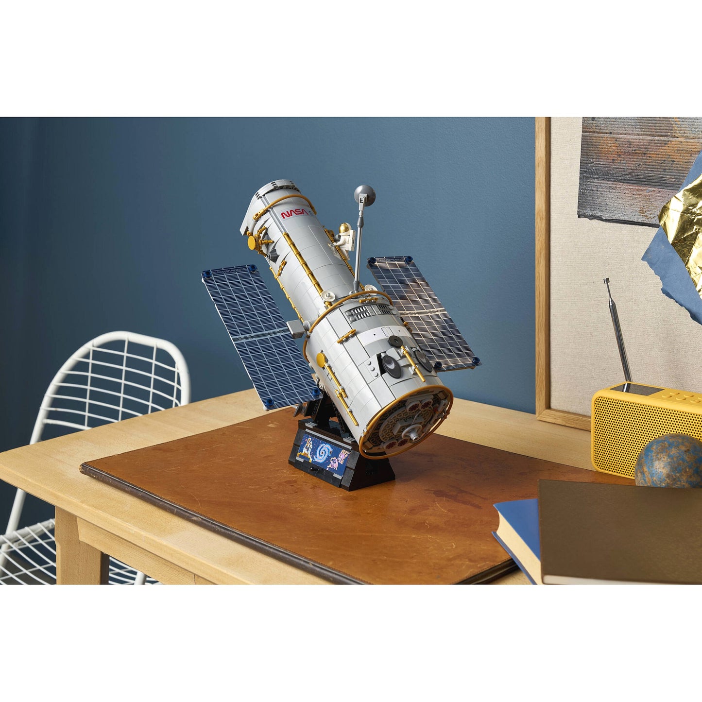 LEGO 11382 Hubble Space Telescope - Icons