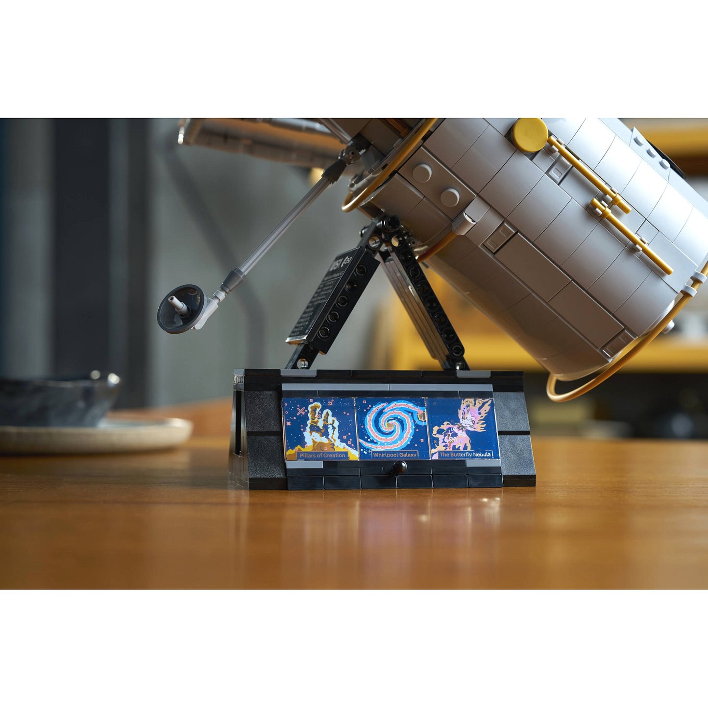 LEGO 11382 Hubble Space Telescope - Icons