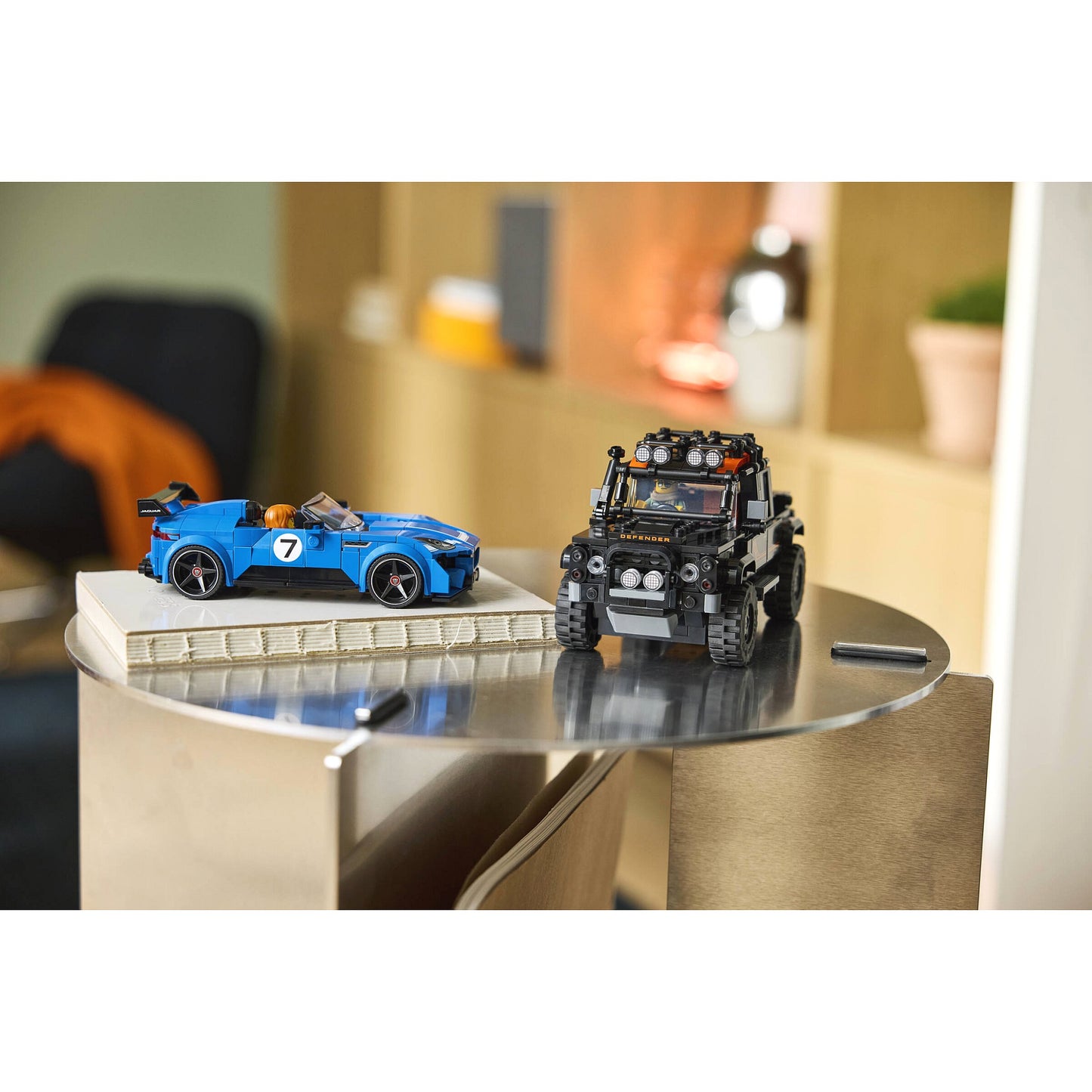 LEGO 77264 Jaguar Project 7 & Land Rover Defender - Speed Champions