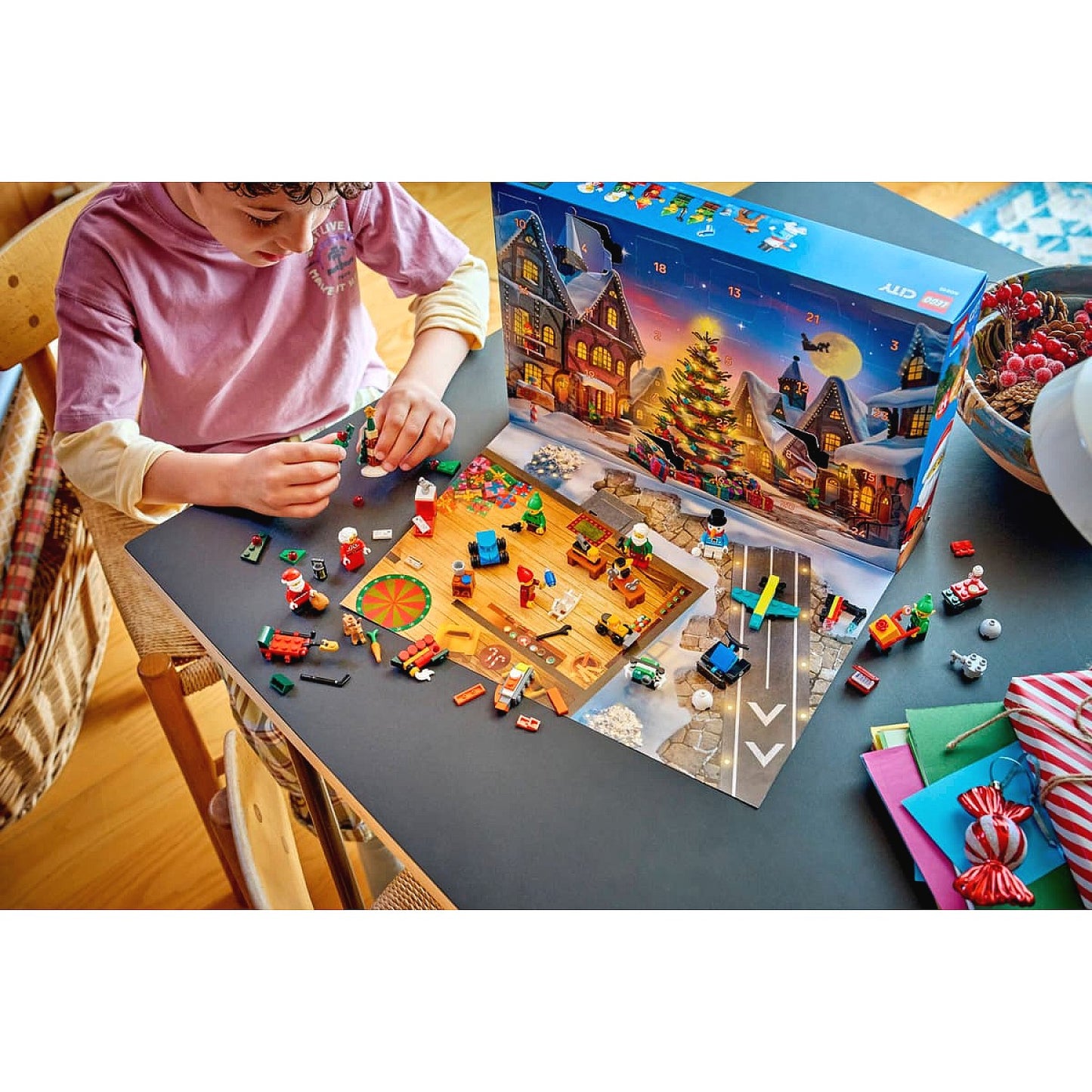 LEGO 60510 City Advent Calendar 2026 - City
