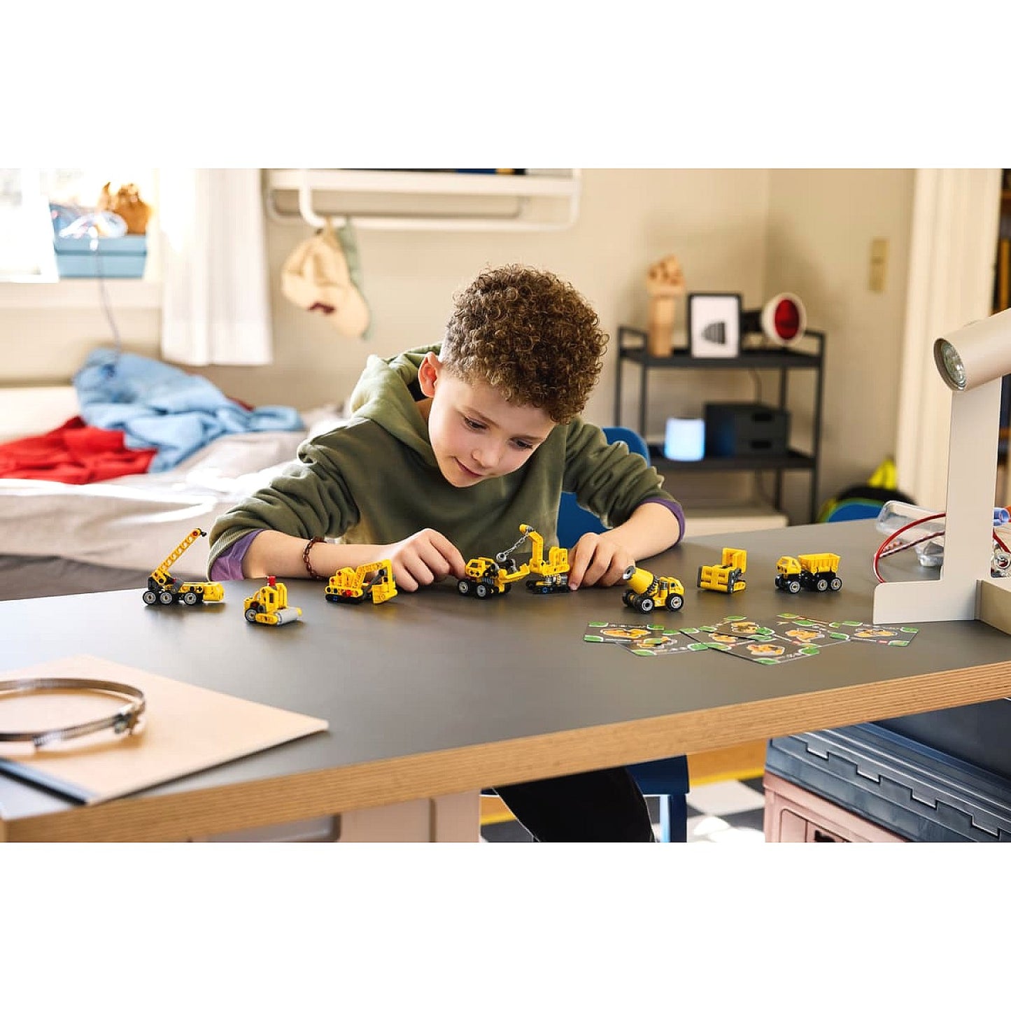 LEGO 42233  Mighty Machines Series 1 - Technic