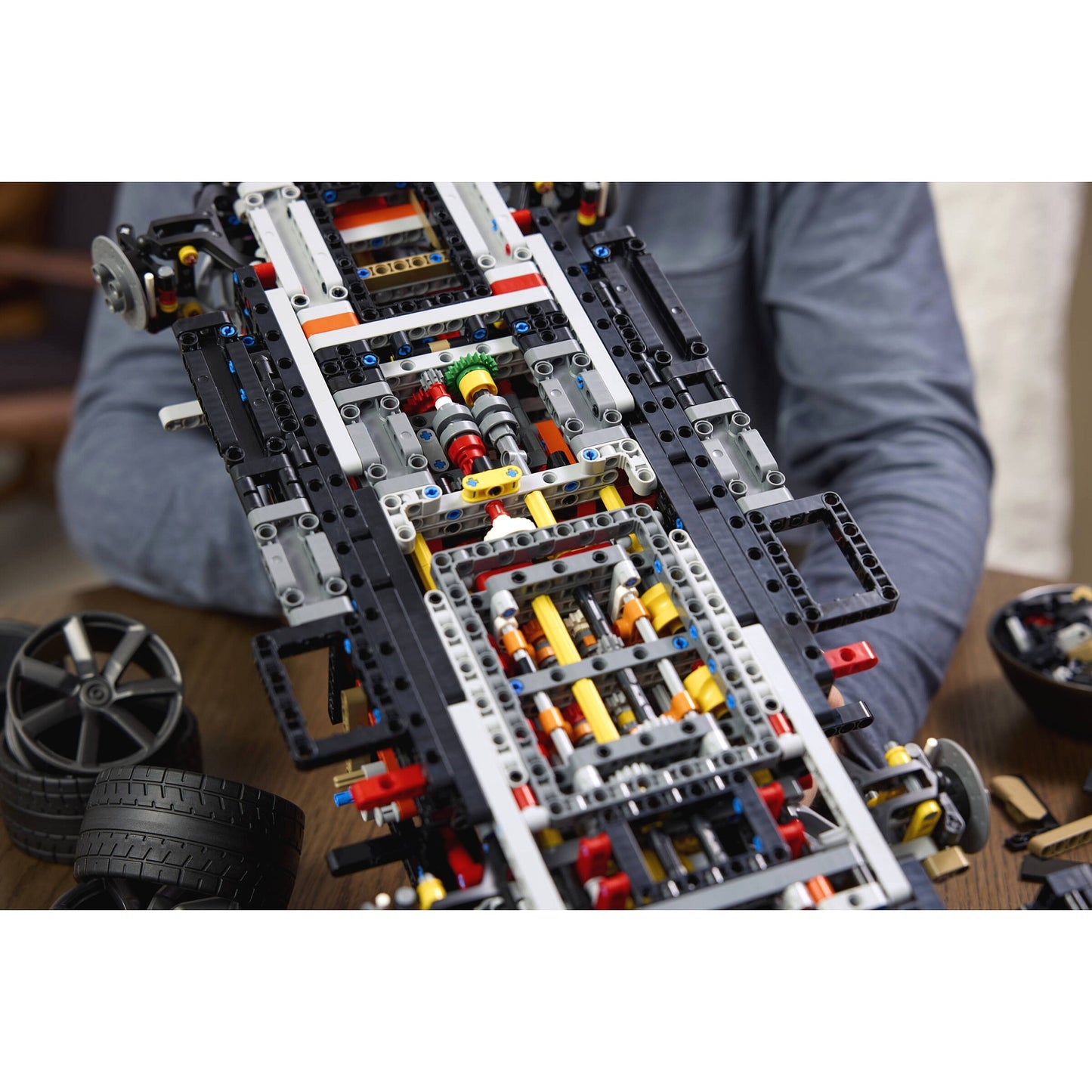LEGO® 42232 Koenigsegg Sadair's Spear Megacar - Technic