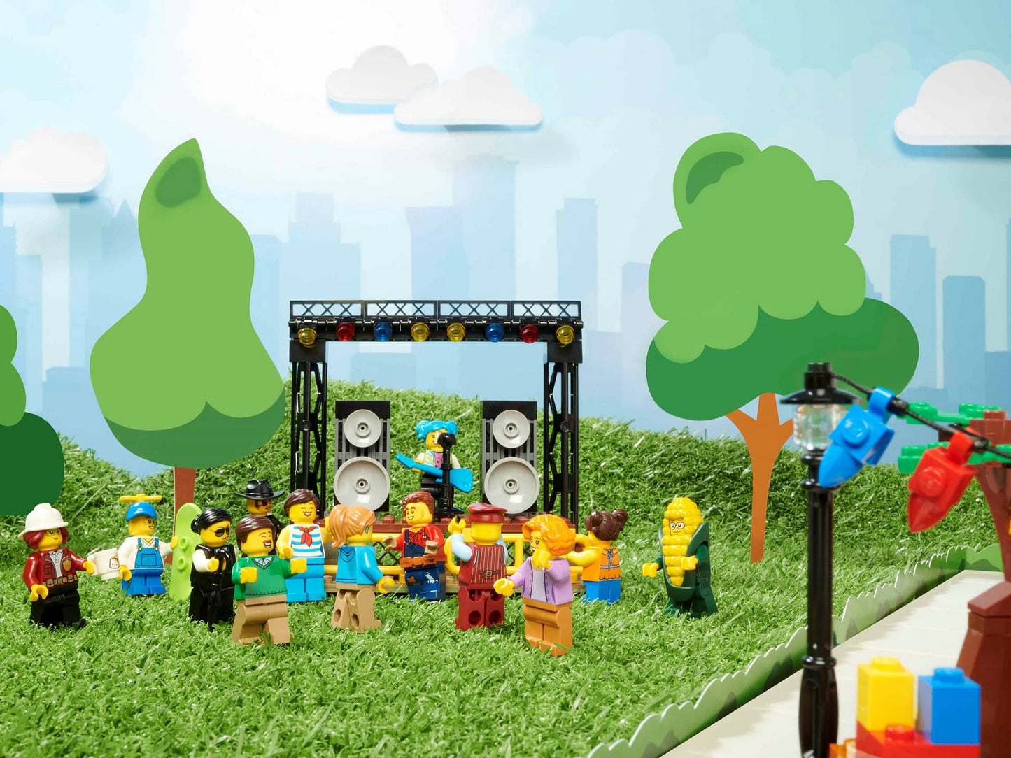 LEGO 60271 Main Square - City