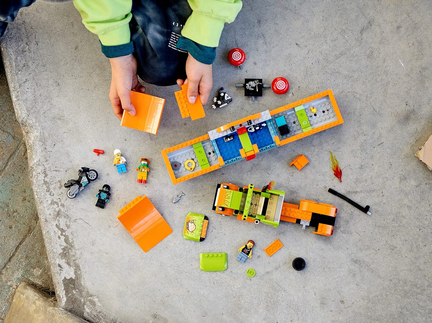 LEGO 60294 Stunt Show Truck - City Stuntz