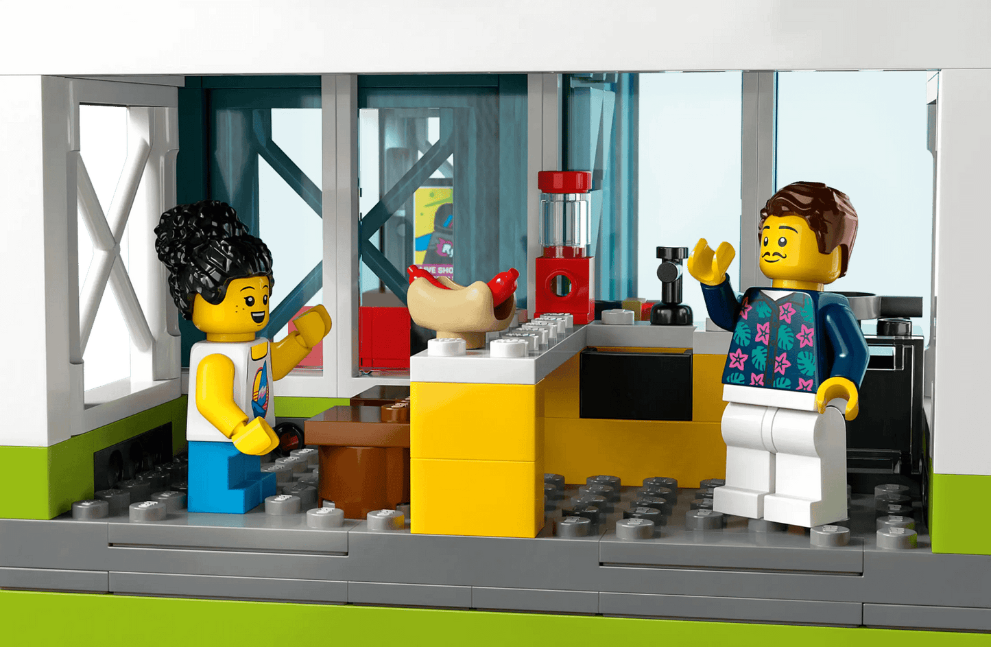 LEGO 60365 Apartment Building - City