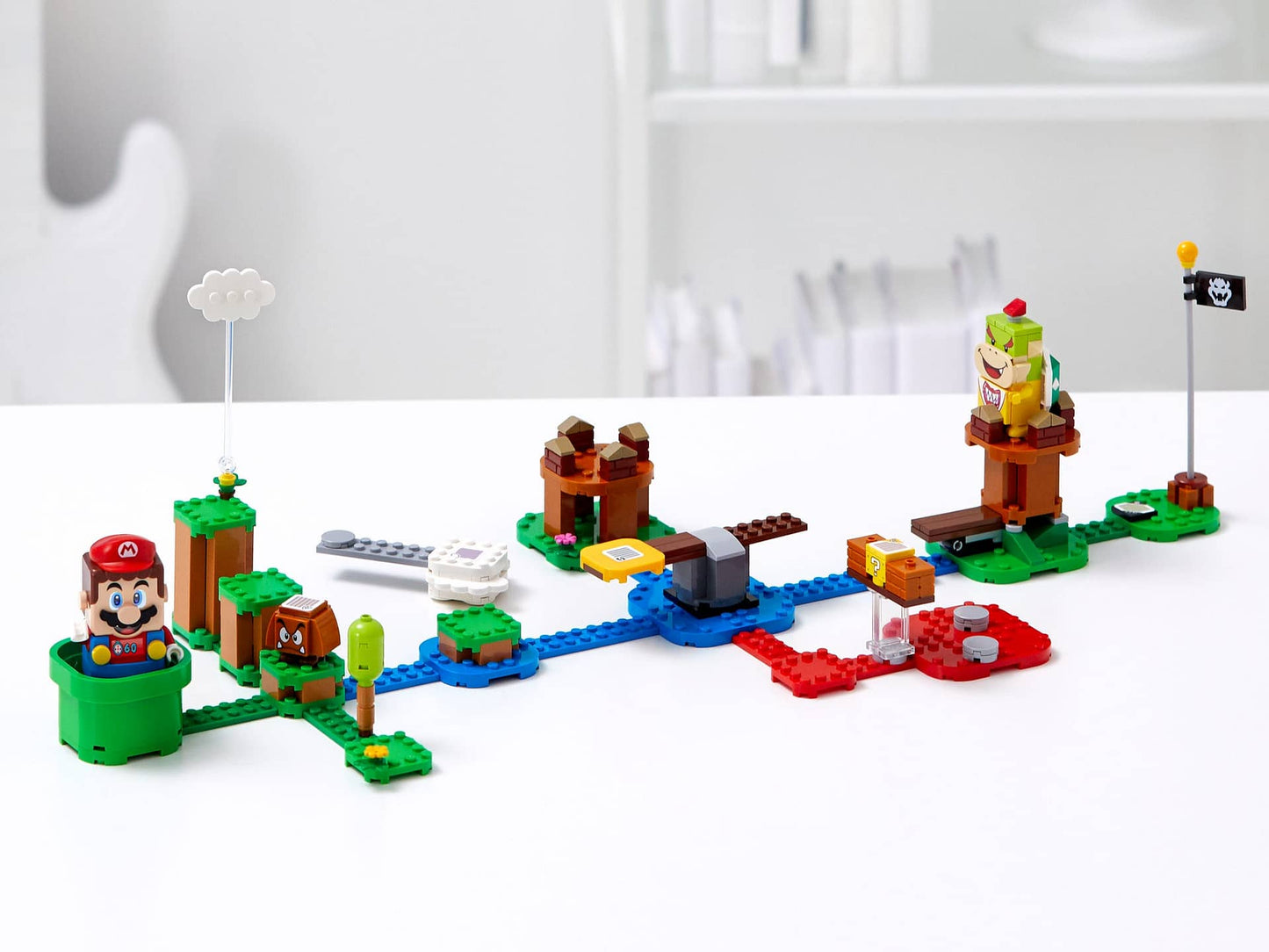 LEGO 71360 Adventures with Mario Starter Course  - Super Mario