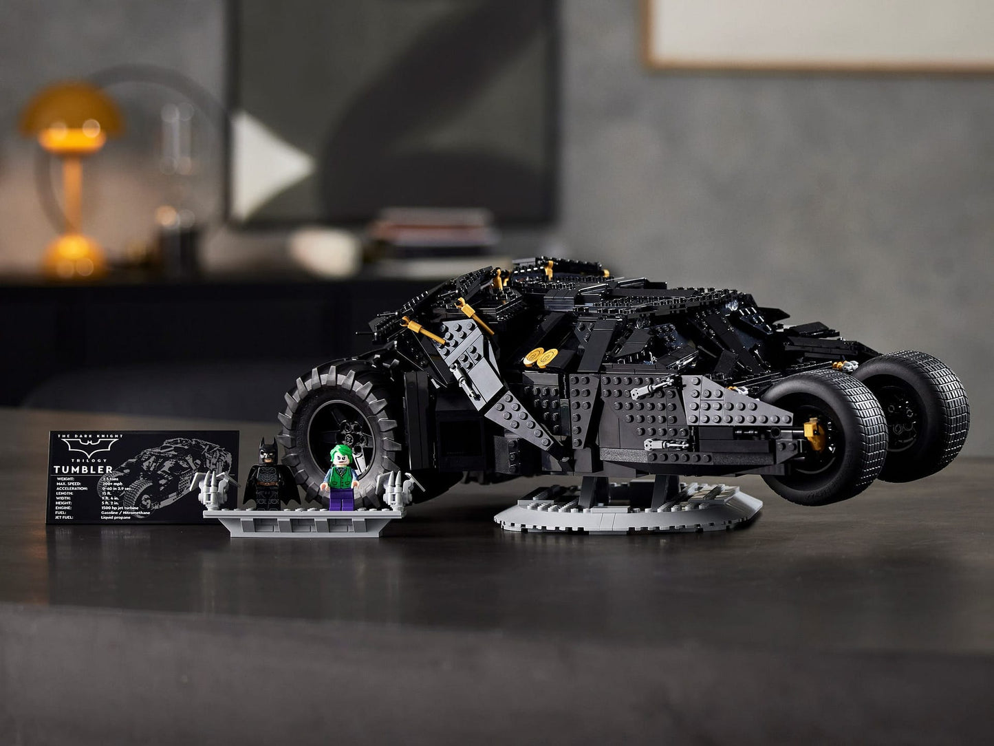 LEGO 76240 DC Batman Batmobile Tumbler  - DC Super Heroes