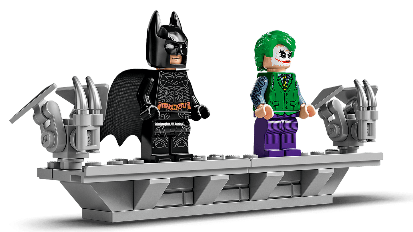 LEGO 76240 DC Batman Batmobile Tumbler  - DC Super Heroes