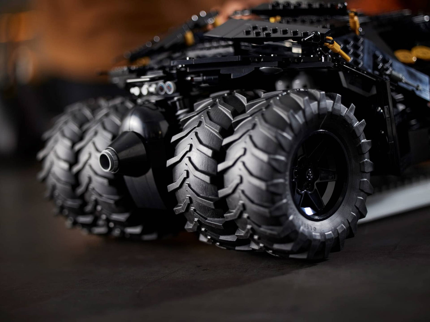 LEGO 76240 DC Batman Batmobile Tumbler  - DC Super Heroes