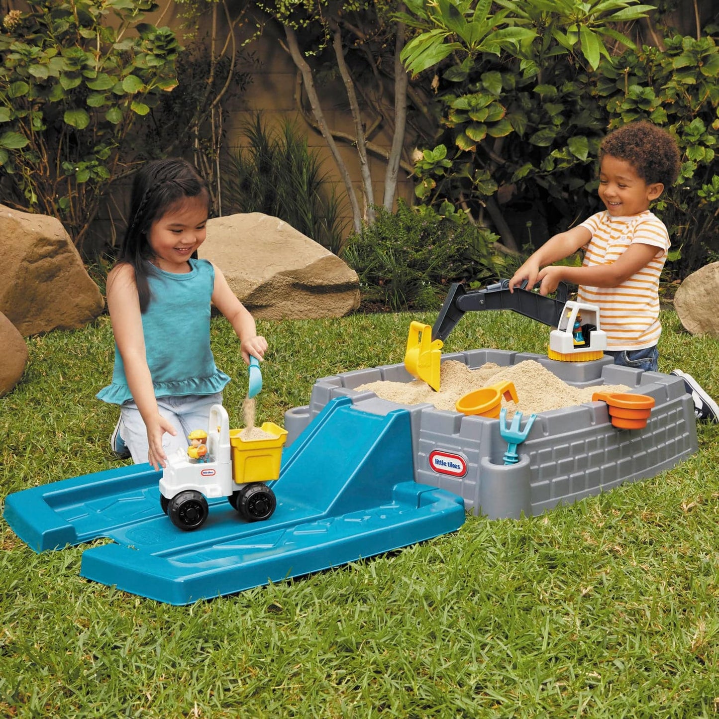 Little Tikes - Sandbox Excavator