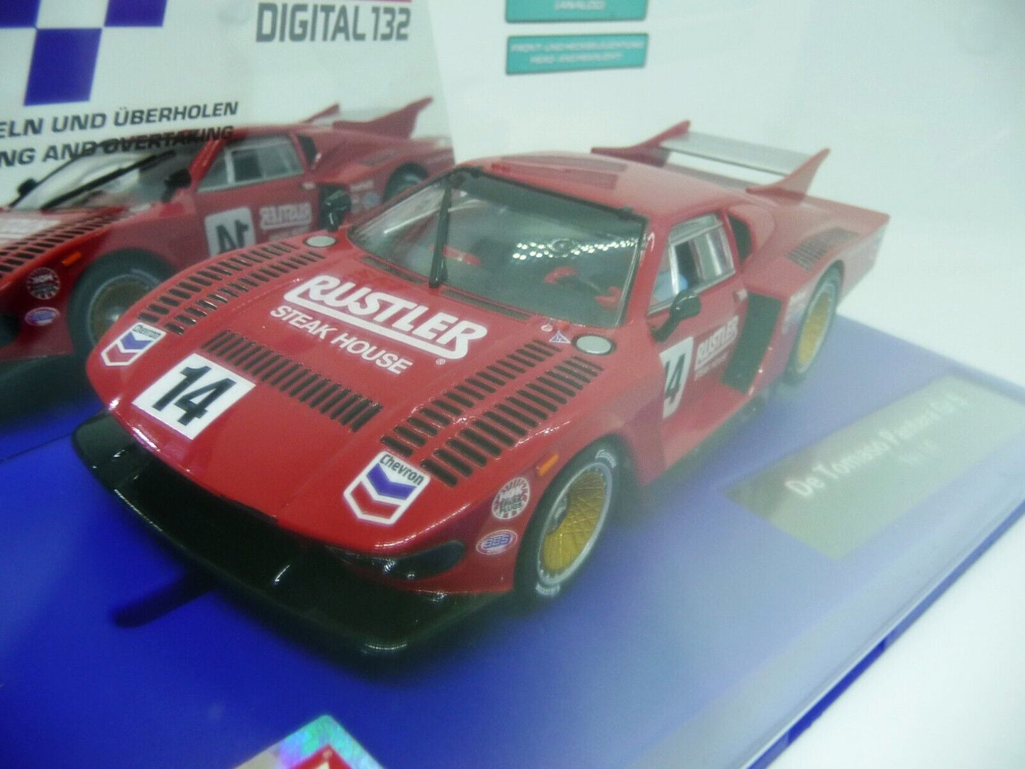 Carrera Digital 1:32 - De Tomaso Pantera Gr 5 No.14 - Slot Car Also Suits Scalextric