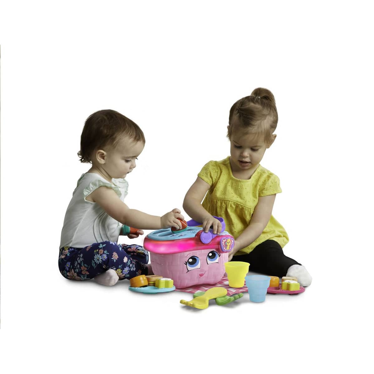 Leapfrog - Shapes And Sharing Picnic Basket Pink