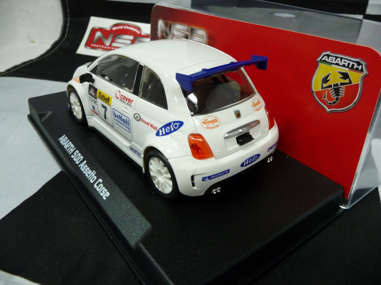 NSR 1:32 0040SW Abarth 500 Assetto Corse Selenia No7 slot car also suits  scalextric/carrera