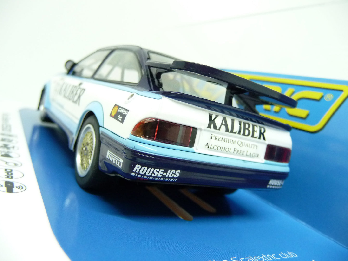 Scalextric C4343 Ford Sierra RS500 BTCC 1988 - Andy Rouse