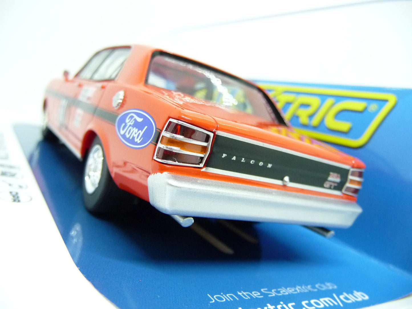 Scalextric C4169 1:32 Ford XW Falcon Phase 1 GT-HO 1969 Slot Car Suit Carrera.