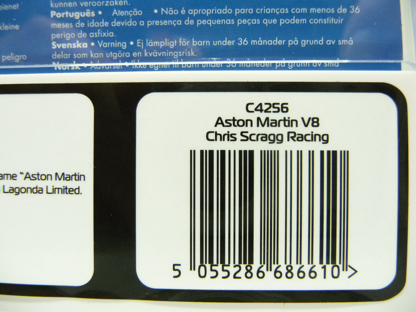 Scalextric C4256 ASTON MARTIN V8 Chris Scragg Racing slot car also suits Carrera