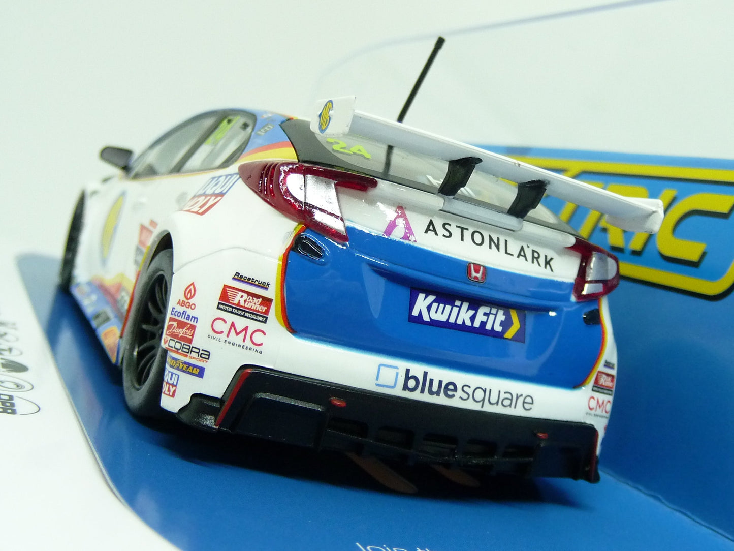Scalextric C4210 1:32 BTCC Honda Civic Type R NGTC No24 Jake Hill Slot car