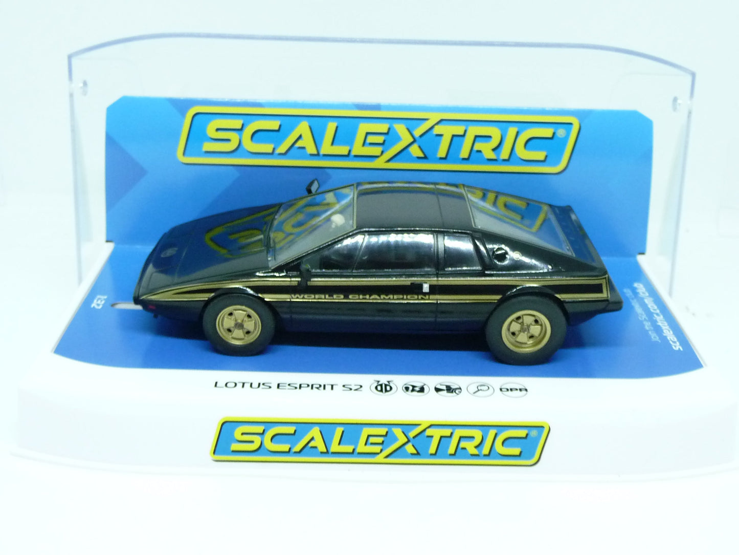 Scalextric C4253 Lotus Esprite S2 World Championship Commemorative slot car also suits Carrera