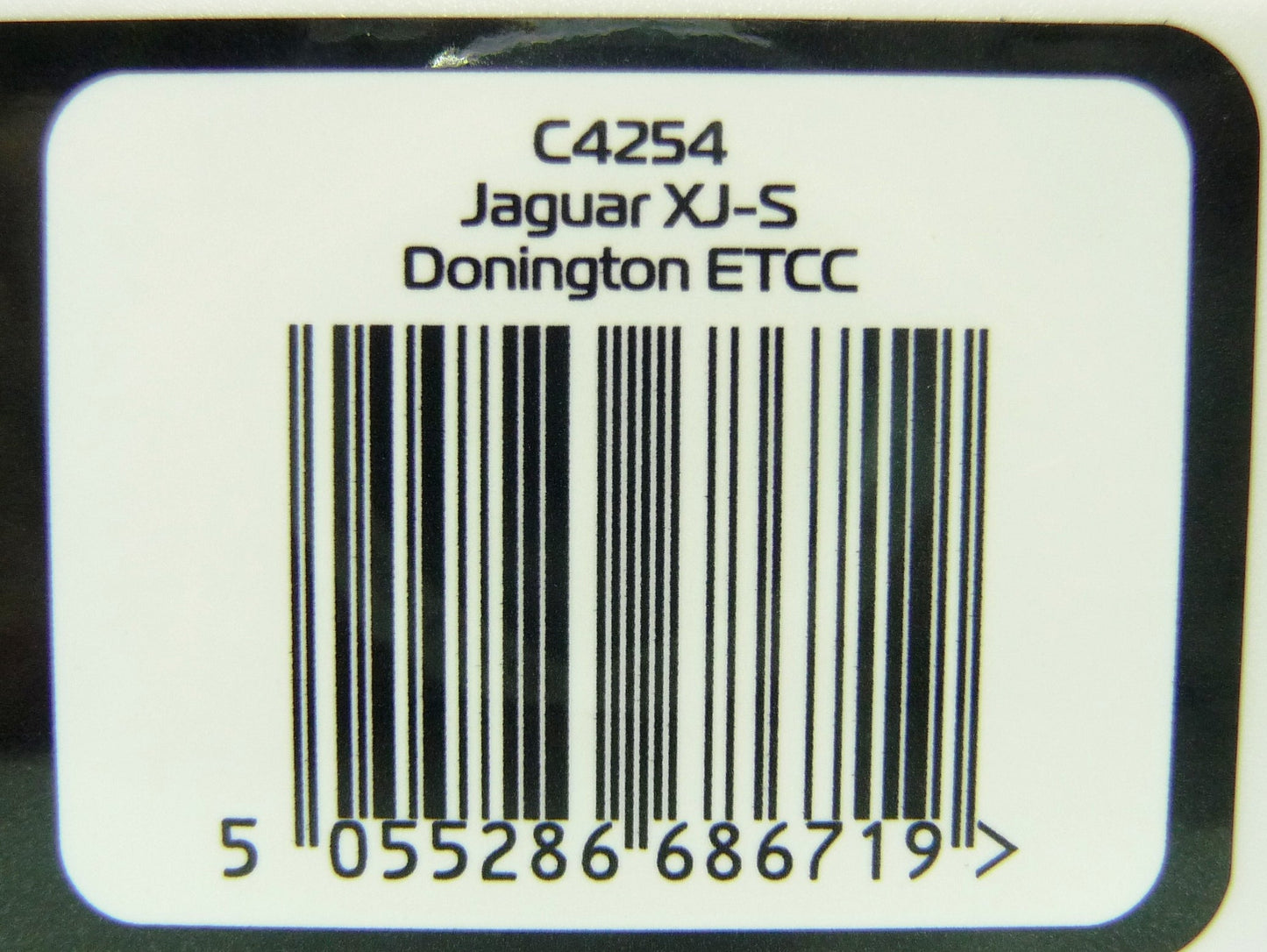 Scalextric - C4254 Jaguar XJS Donington