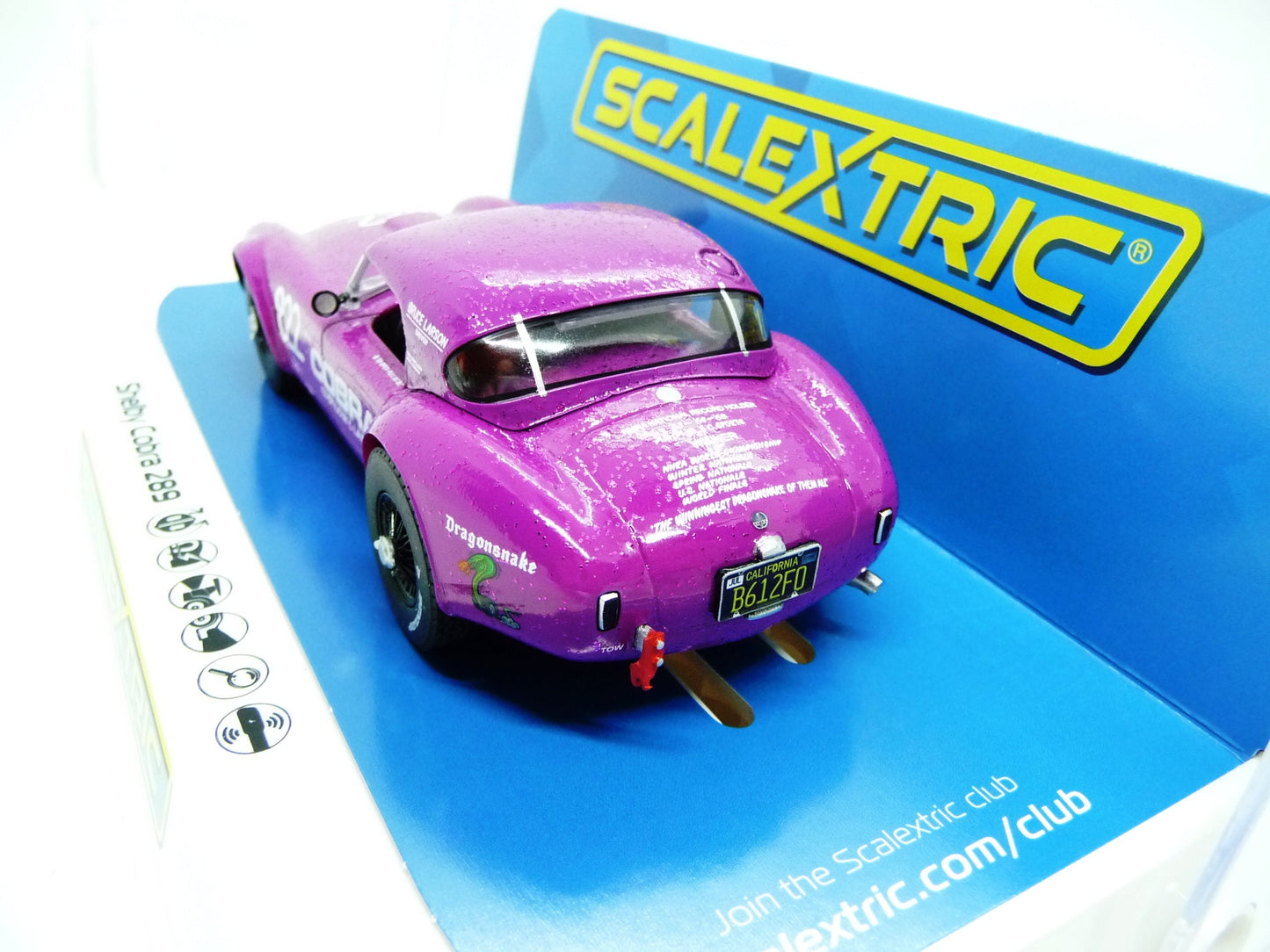 Scalextric C4418 Shelby Cobra 289 - Dragon Snake - Goodwood 2021