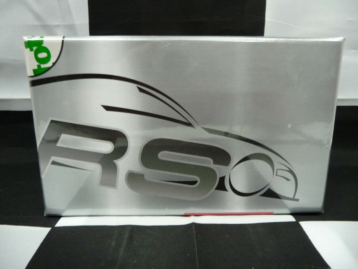 Revoslot 1:32 RS0068 Ferrari F40 Strandell/Obermaier Racing slot car also suits  Scalex/Carrera