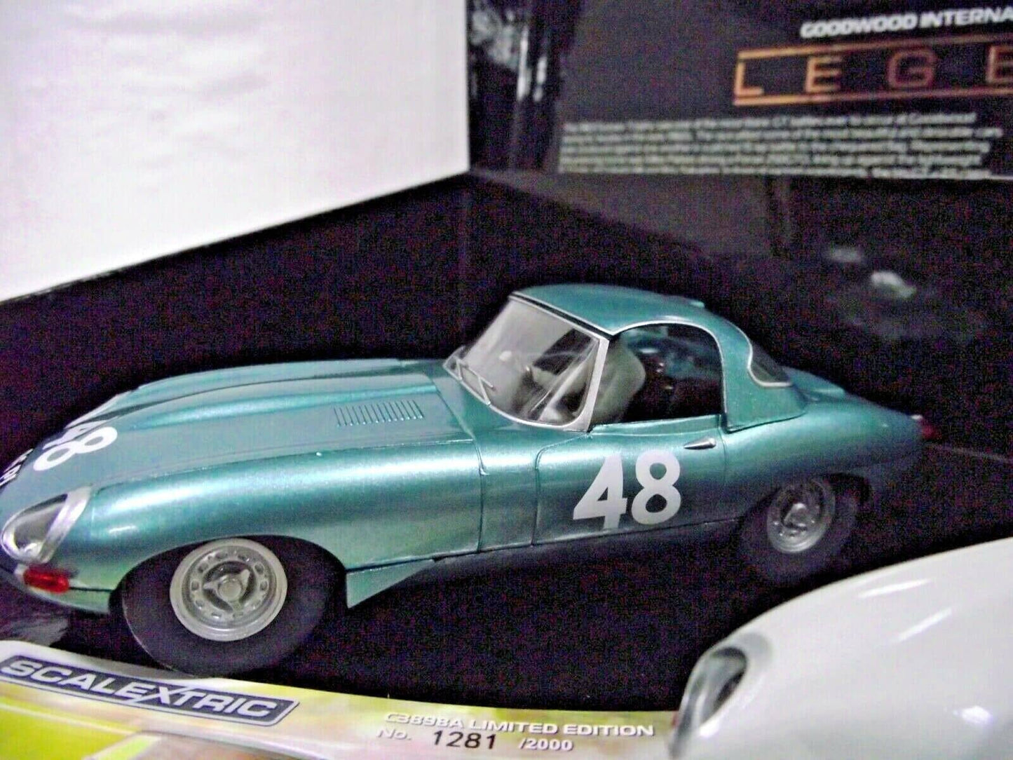 Scalextric C3898A 1:32 Goodwood International Sussex Trophy (Legends) Box Set