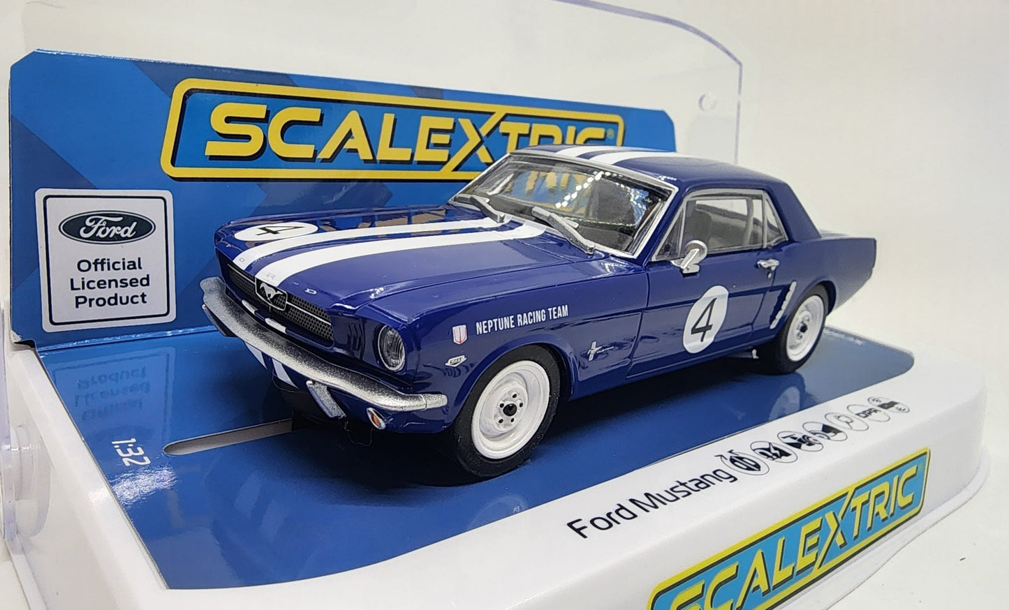 Scalextric C4458 Mustang Neptune Norm Beechey